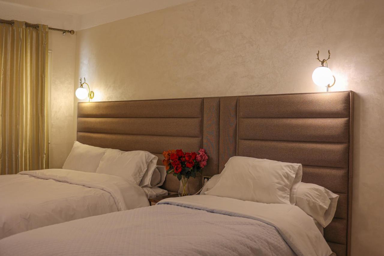 Hotel Des Lilas 우즈다 외부 사진