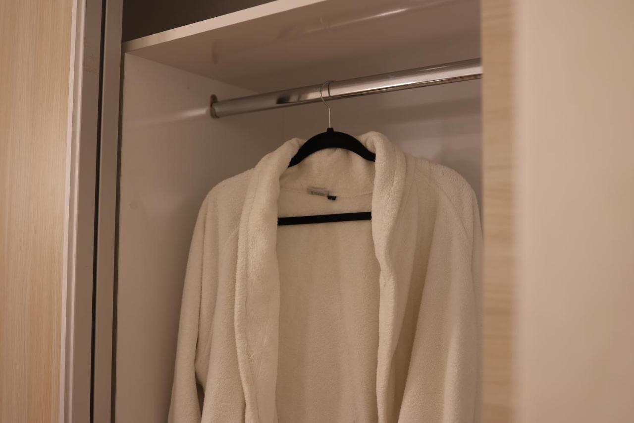 Hotel Des Lilas 우즈다 외부 사진