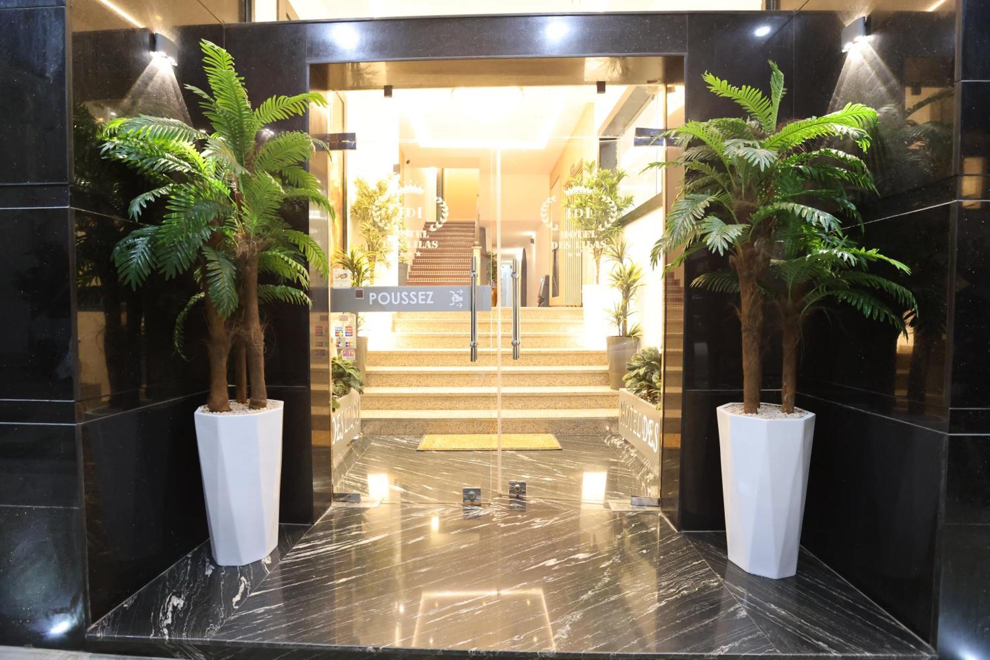 Hotel Des Lilas 우즈다 외부 사진